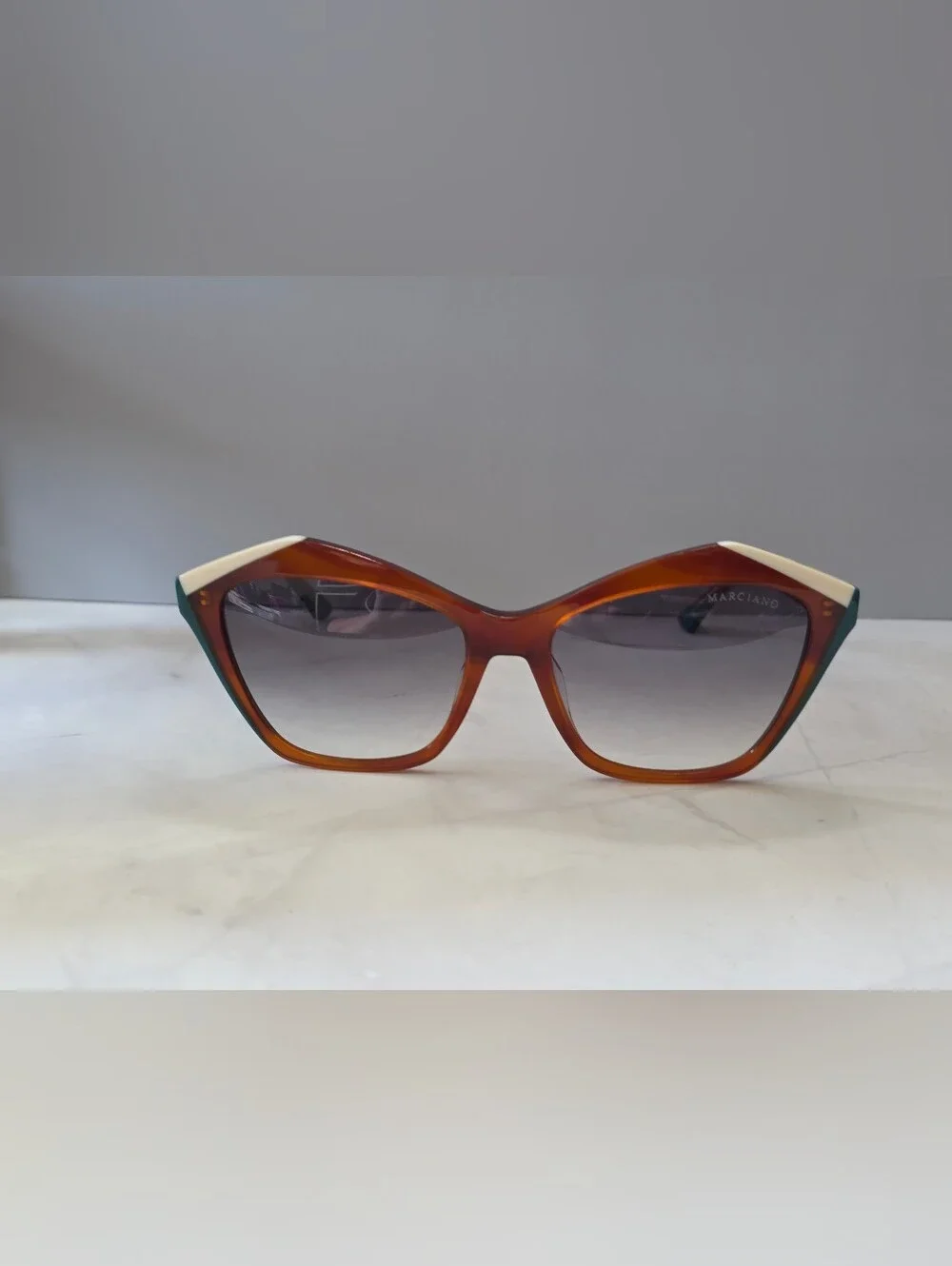 Marciano by Guess GM0832 Cat Eye Sunglasses Brown Teal Ivory Colorblock